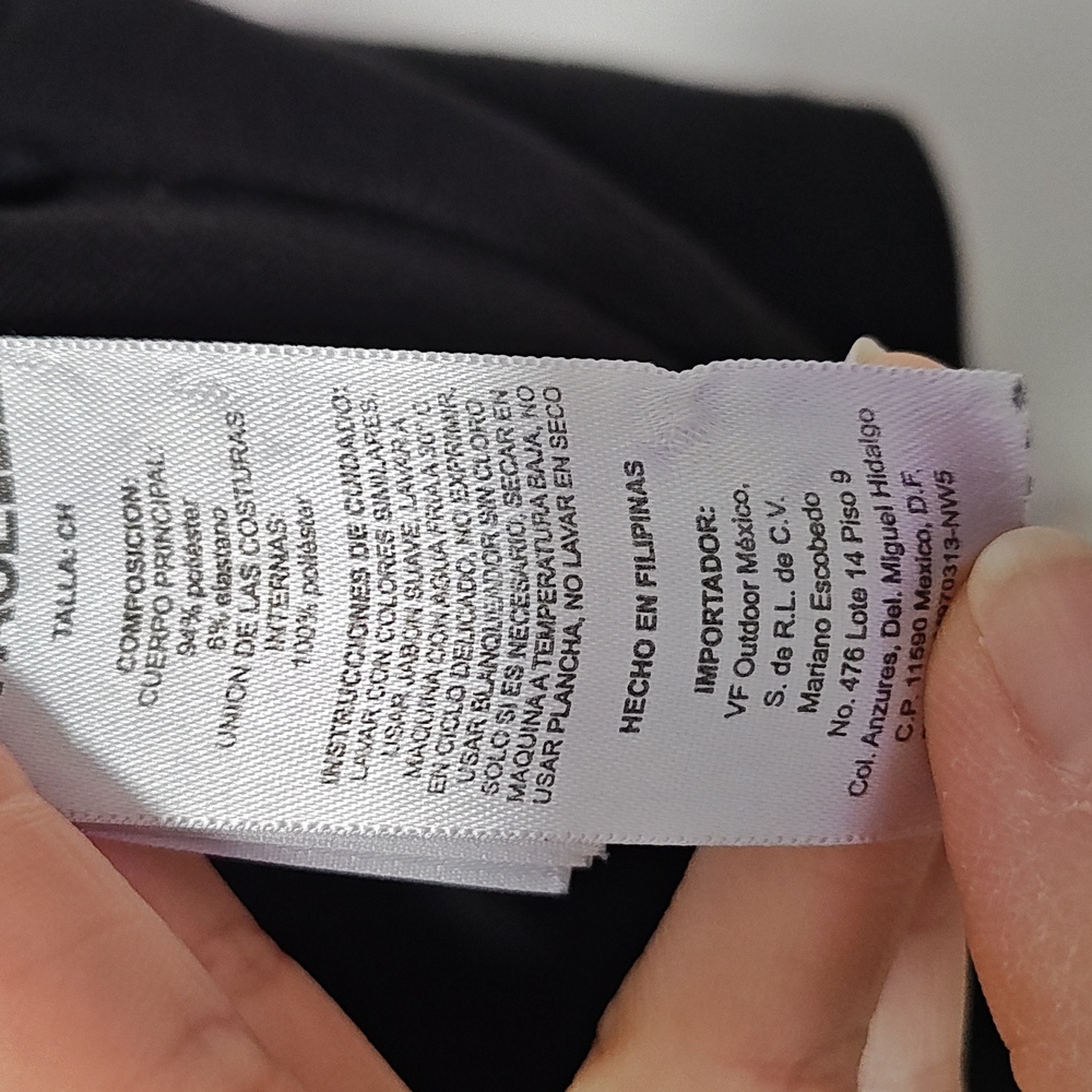 The North Face Women’s thermal 3-D pull over Size Small - Picture 5 of 12